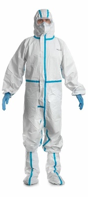 Комбинезон одноразовый с высокими бахилами